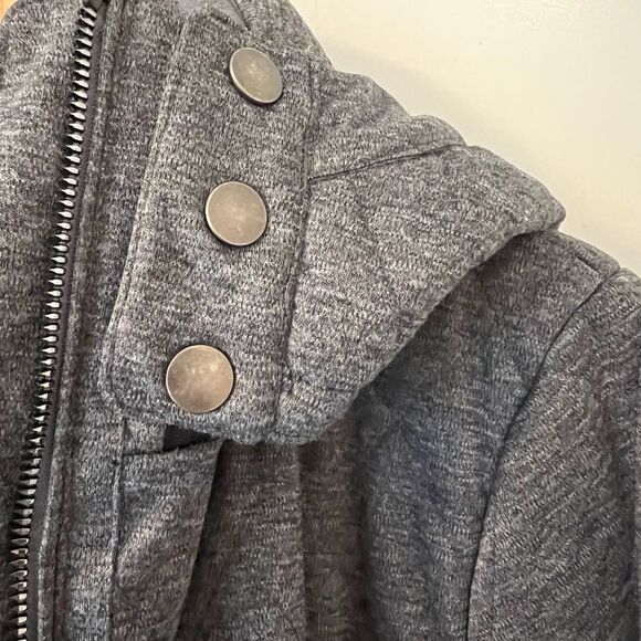 Obermeyer women’s insulated jacket - Picture 7 of 8